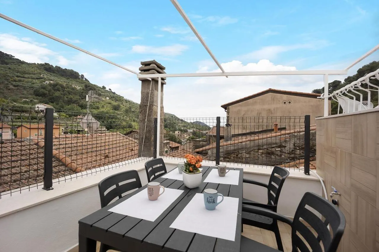Dolce Soggiorno - Soldano Apartment